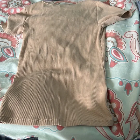 Basic Tee - Picture 2 of 2